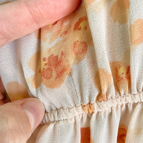 Women’s Paper Crown long floral formal dress with adjustable lining/slip - Picture 7 of 8